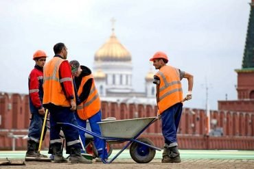 Отгулы можно перенести на следующий год